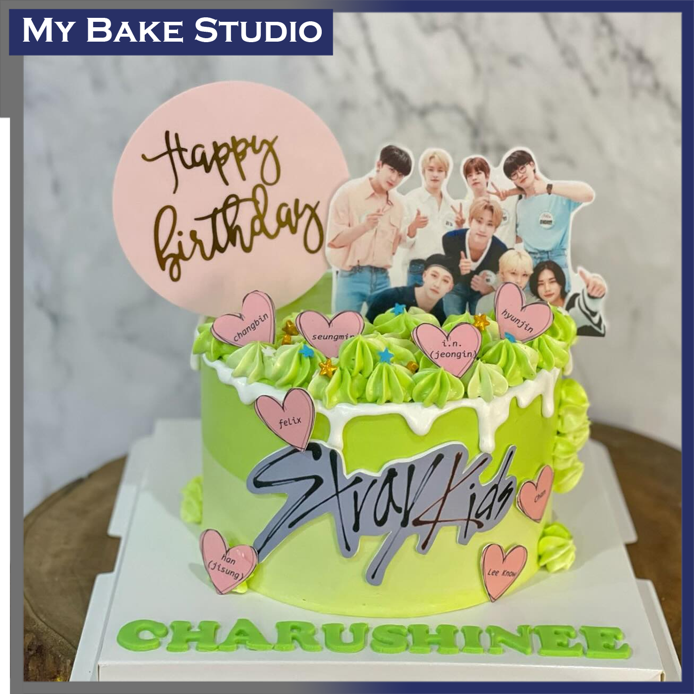 1088 Stray Kids Cake