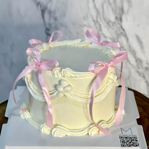 Classic Ribbon Cake