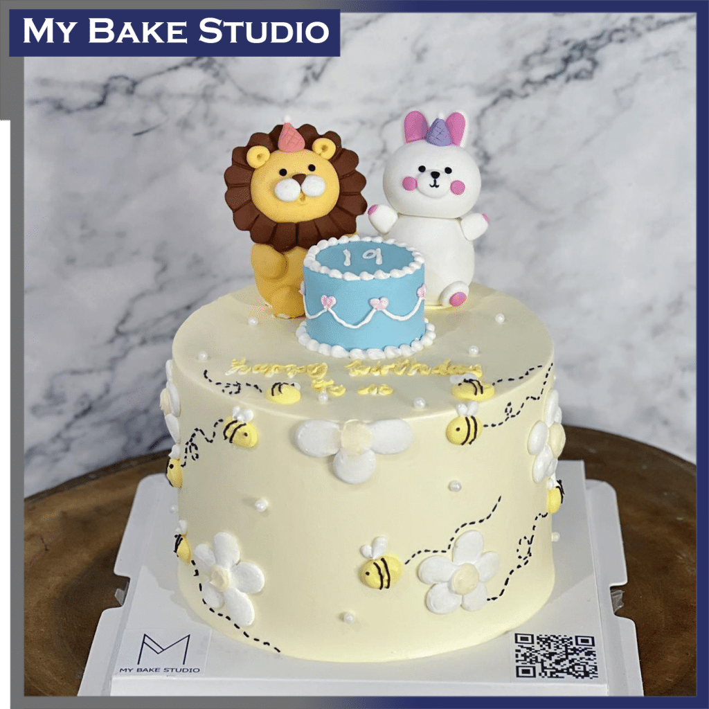 Lion & Rabbit Cake | MyBakeStudio
