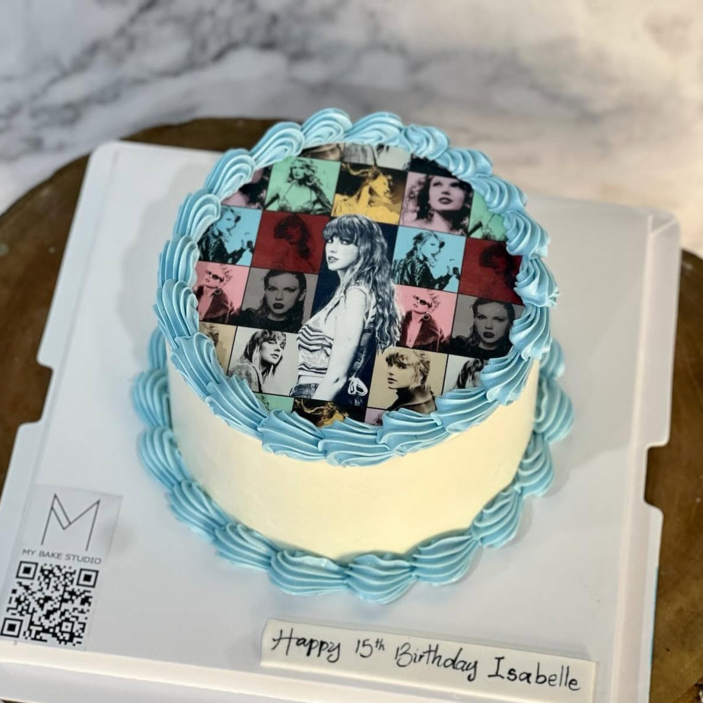 0206 Tylor swift cake