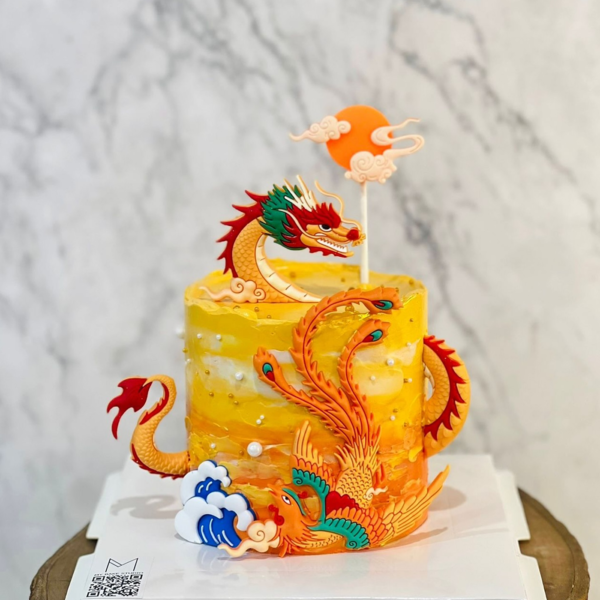 The Dragon Phoenix Cake