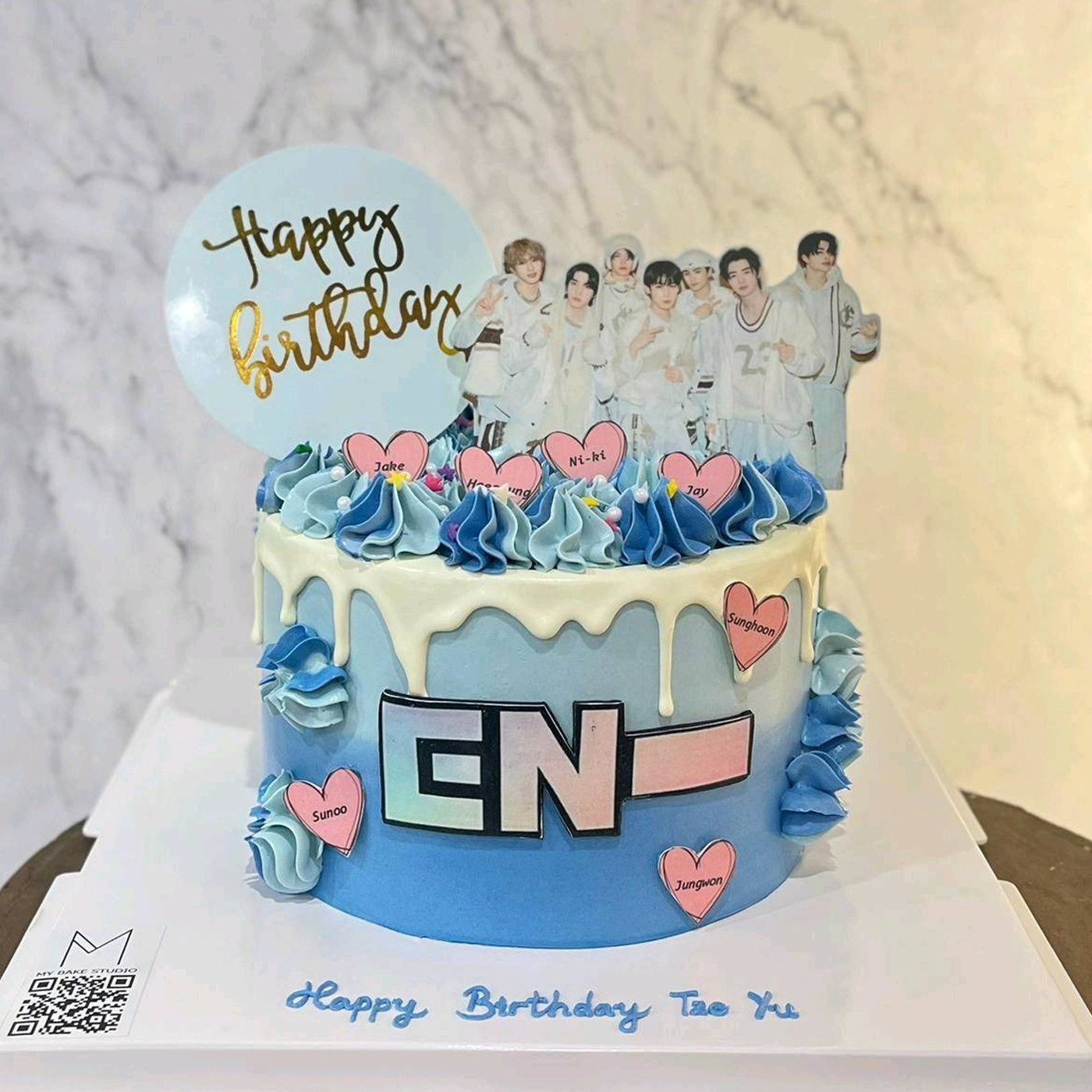 EN- Kpop Cake