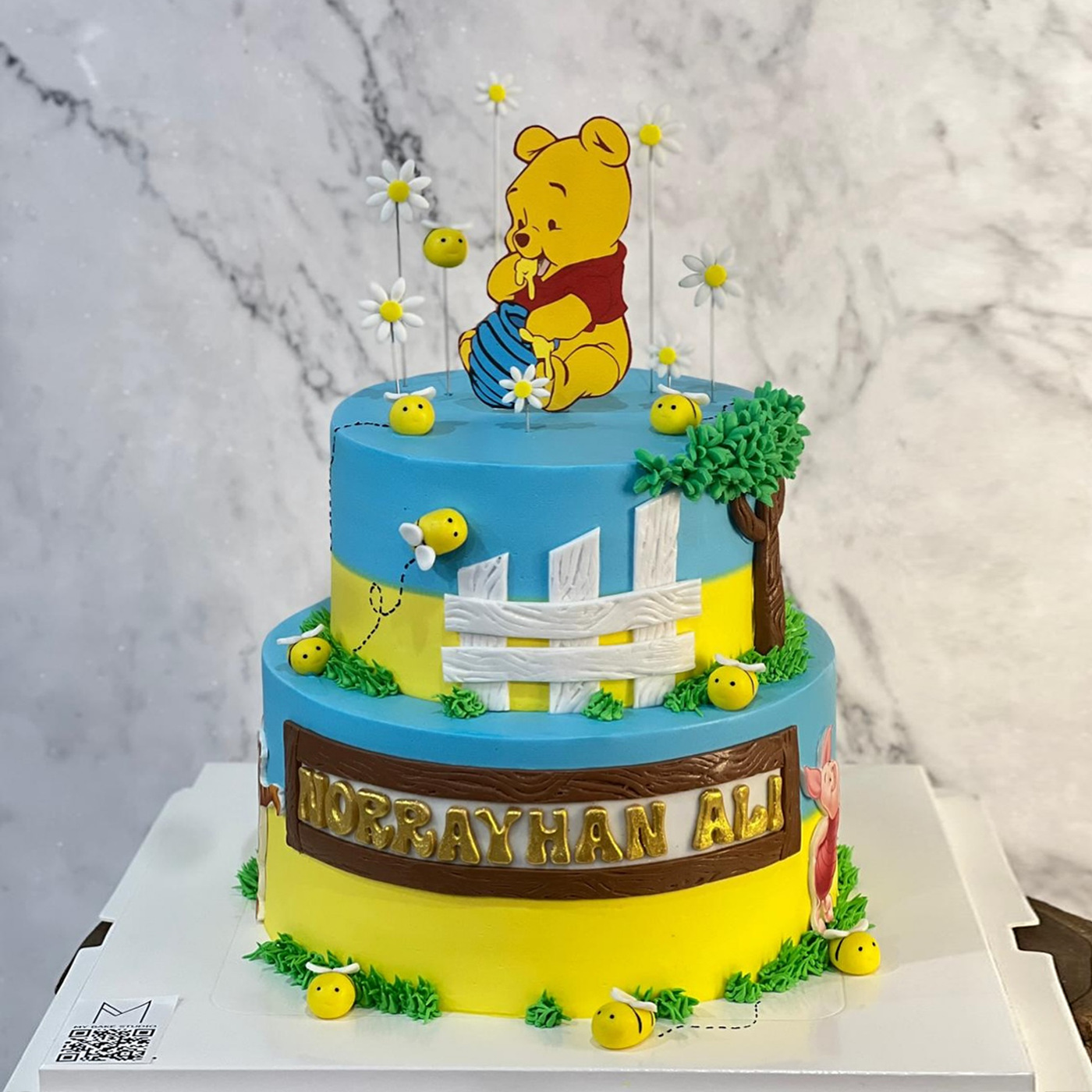 Bear and Bees Cake