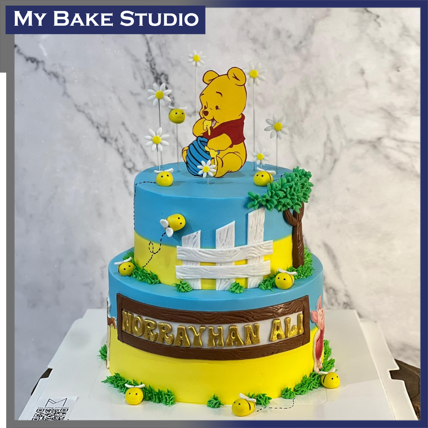 Bear and Bees Cake