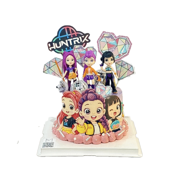 08 1392 dynamic trio cake 720x720