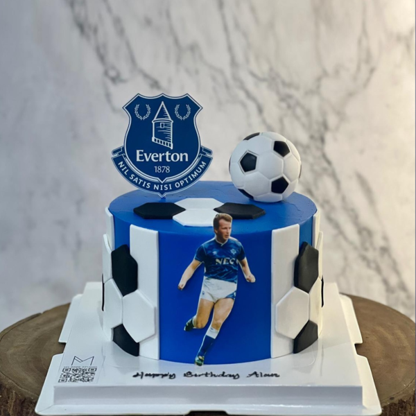 Everton Cake