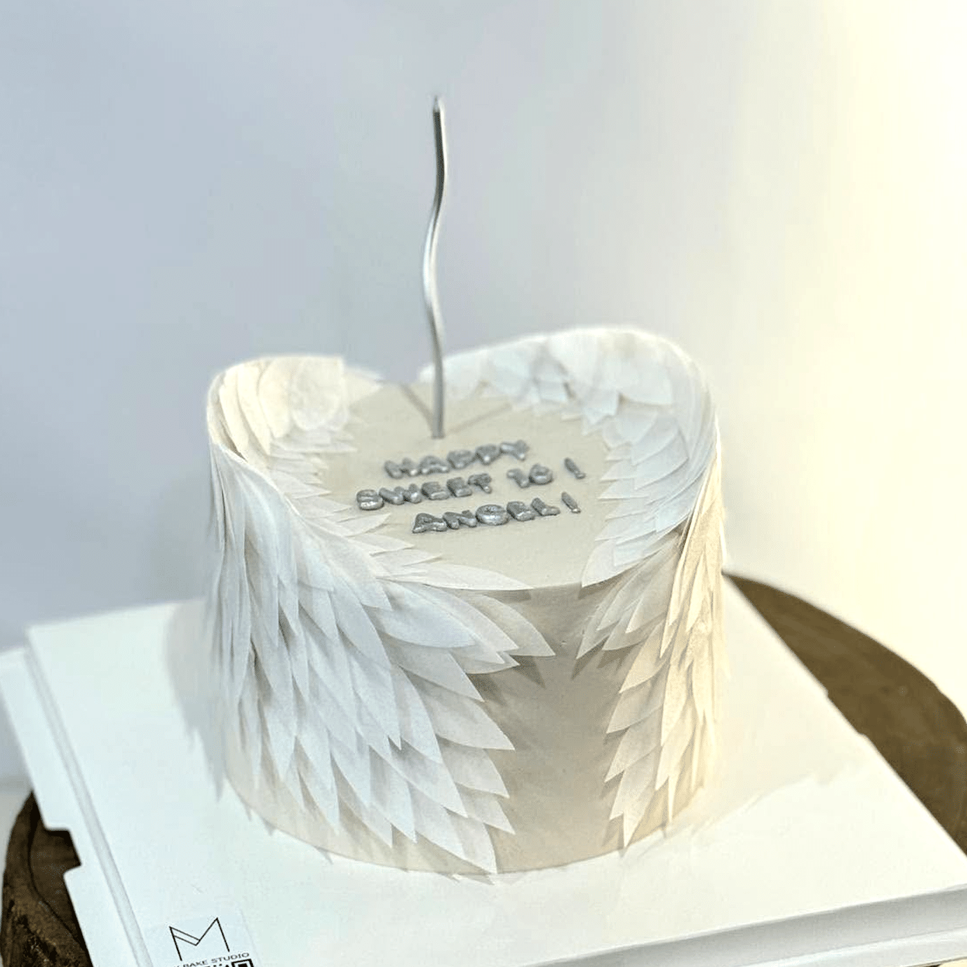 0256 Angel Wing Cake